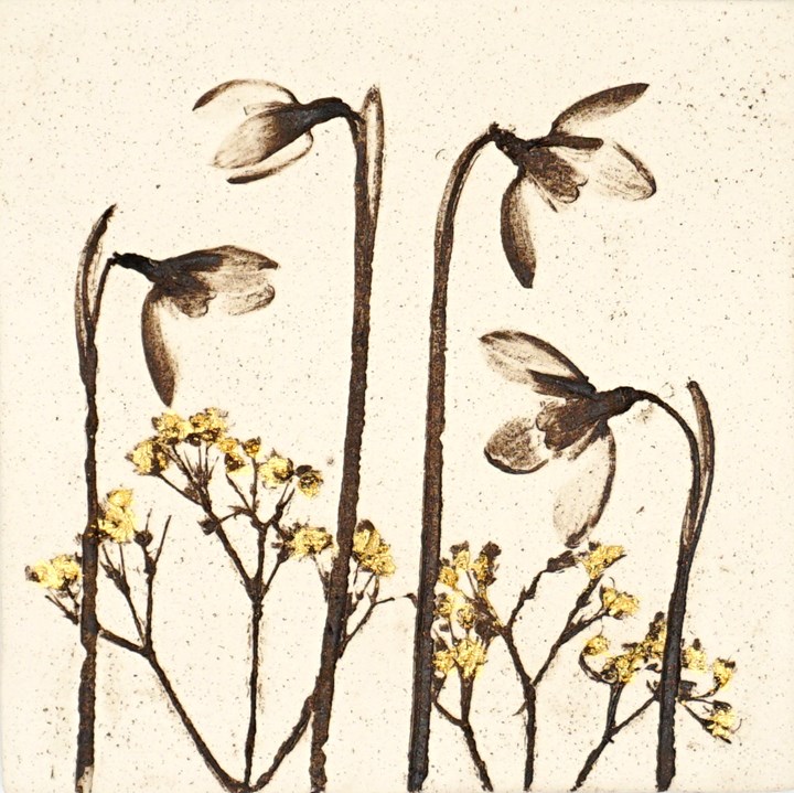 10cm Snowdrop Tile With 24ct Gold Leaf