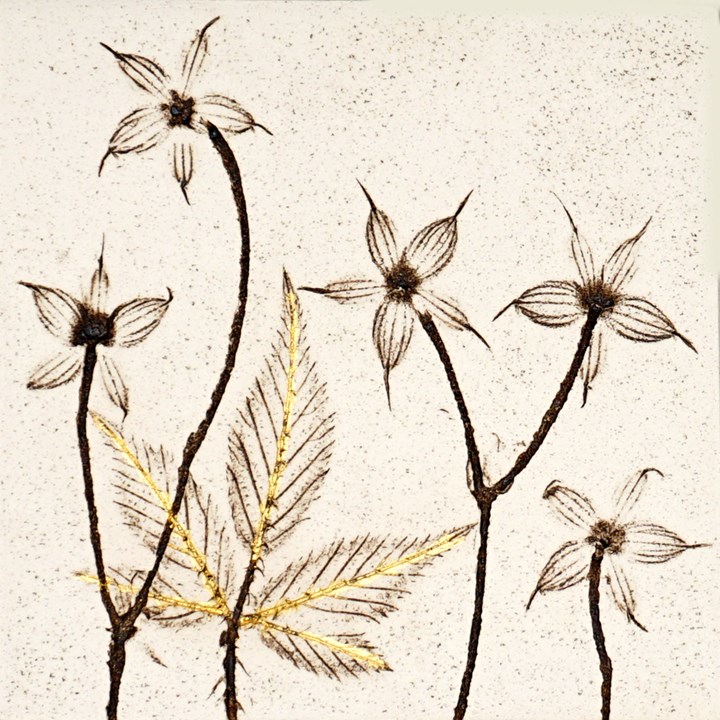 10cm Botanical Tile With 24ct Gold Leaf