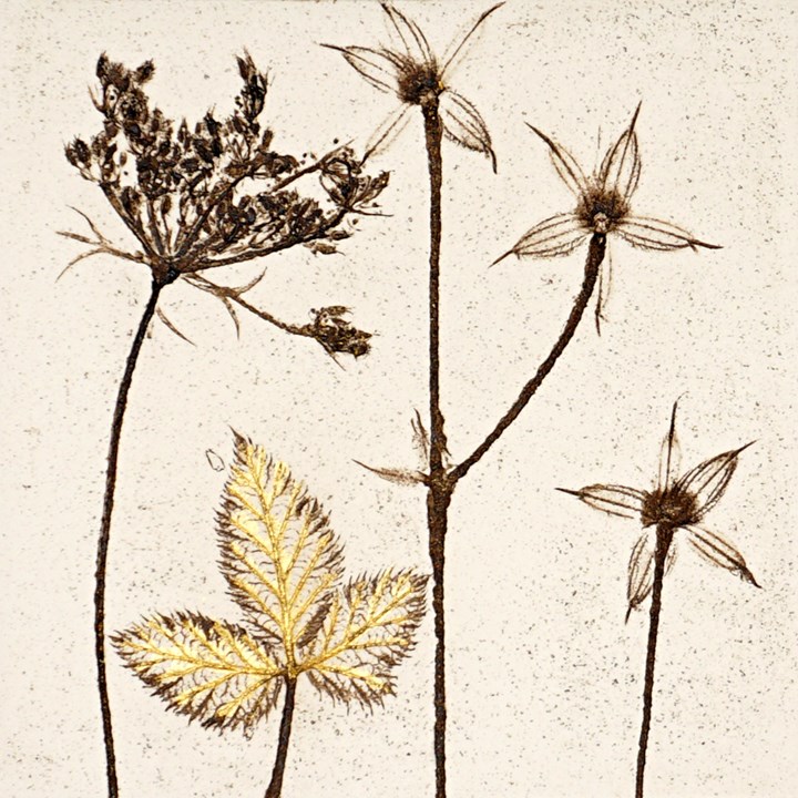 10cm Botanical Tile With 24ct Gold Leaf