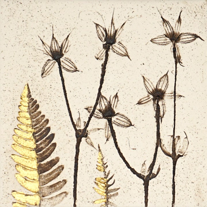 10cm Botanical Tile With 24ct Gold Leaf