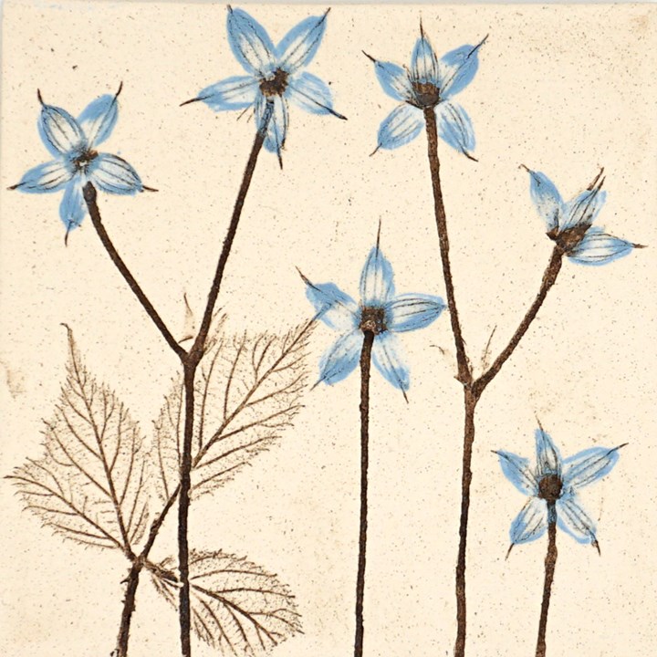 10cm Blue Botanical Tile