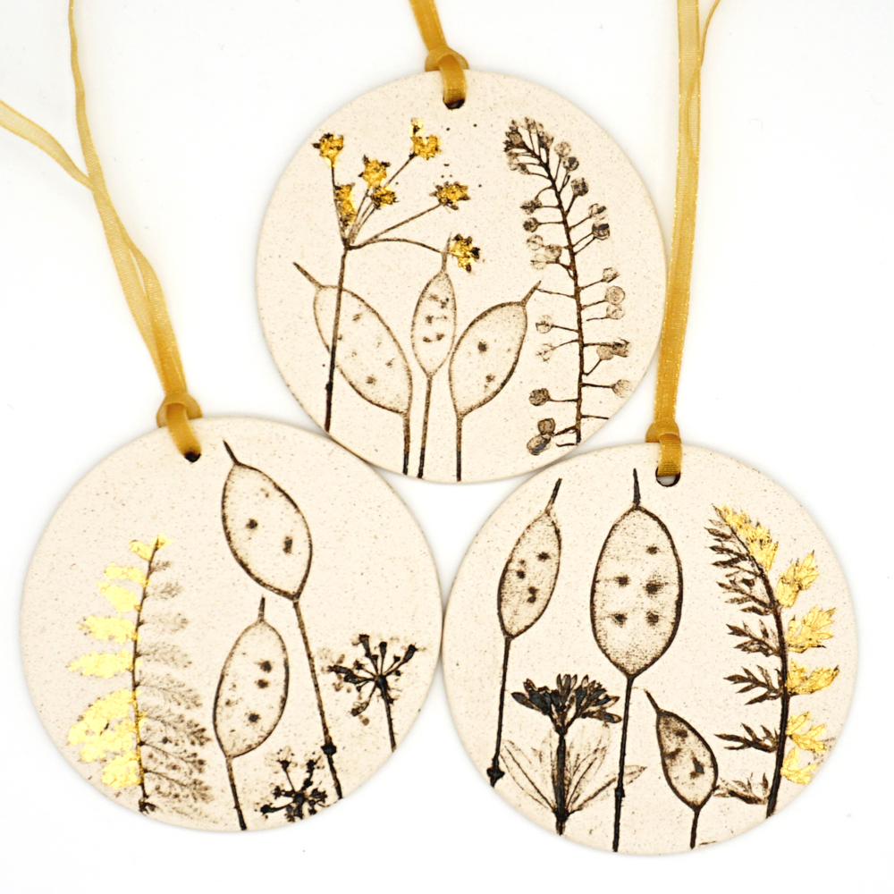Three 7cm Round Hanging Botanical Tiles With 24ct Gold Leaf