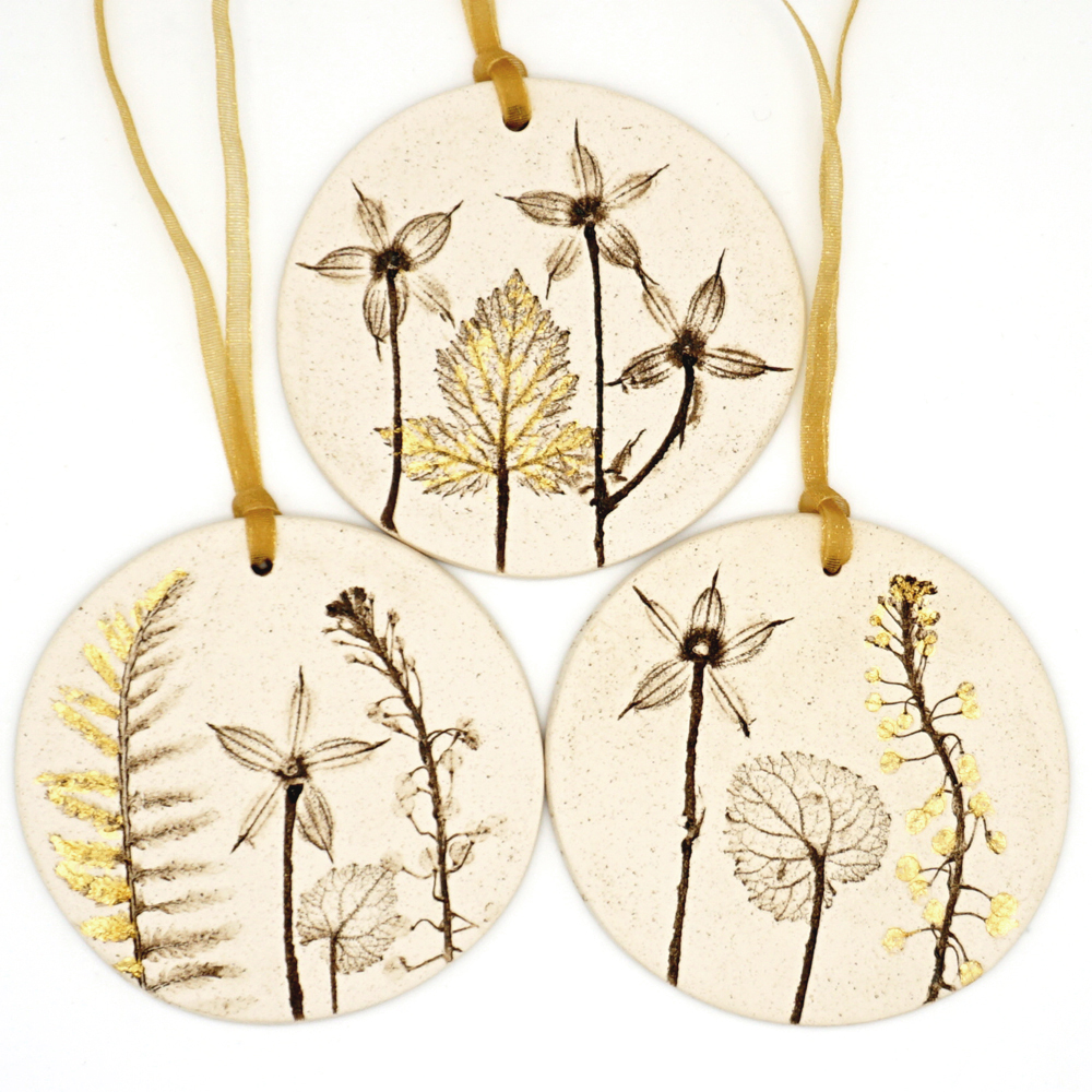 Three 7cm Round Hanging Botanical Tiles With 24ct Gold Leaf