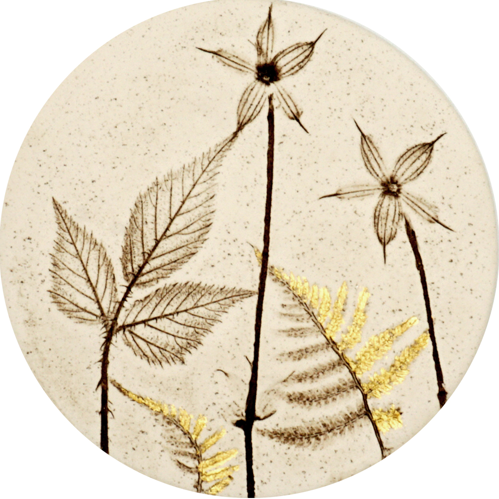 10cm Round Botanical Tile With 24ct Gold Leaf