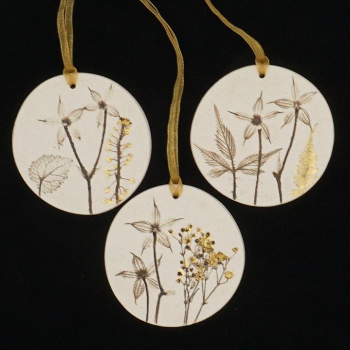 Three 7cm Round Hanging Botanical Tiles With 24ct Gold Leaf