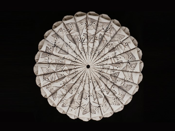 Medium Spotty Leaf Cone Bowl