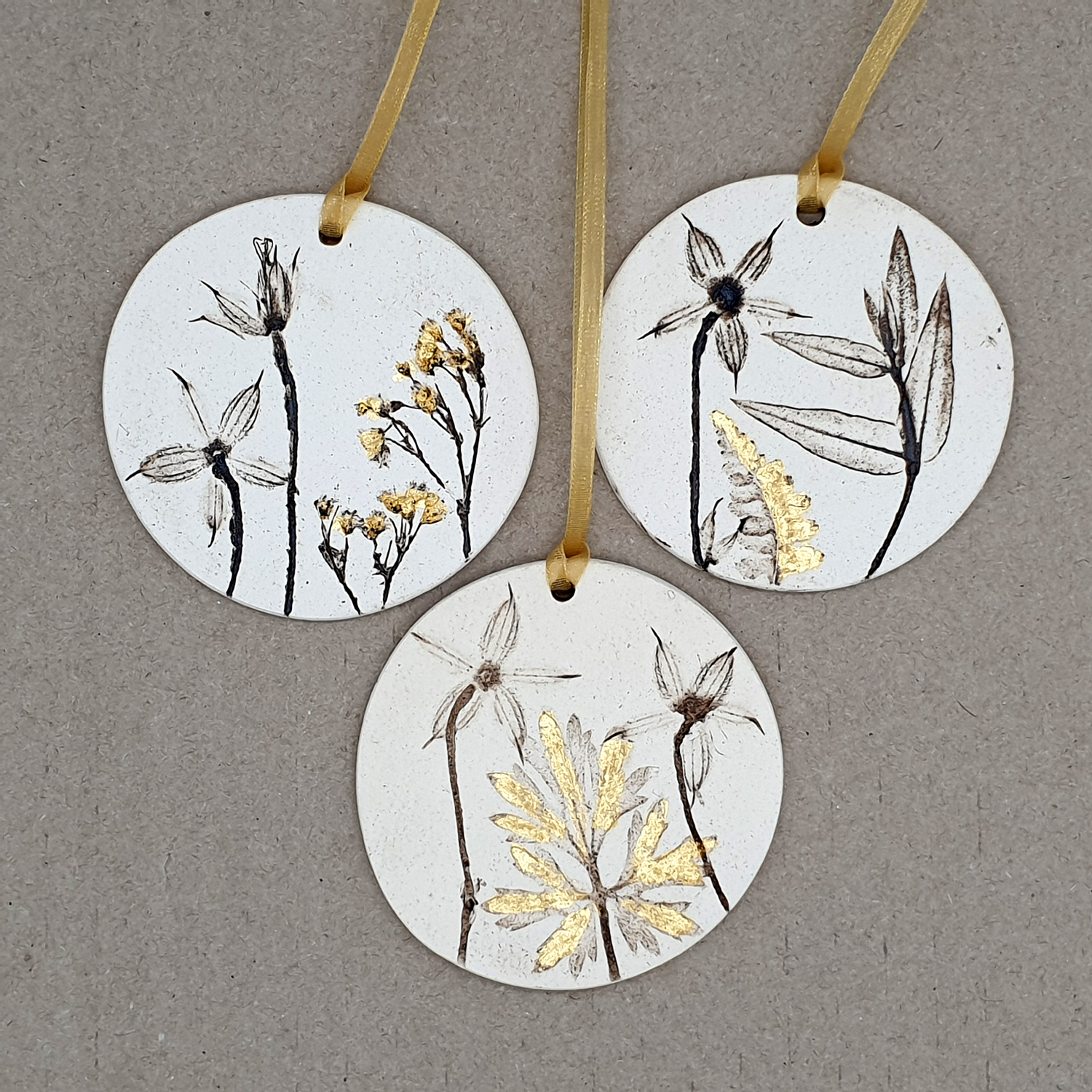 Three 7cm Round Hanging Botanical Tiles With 24ct Gold Leaf