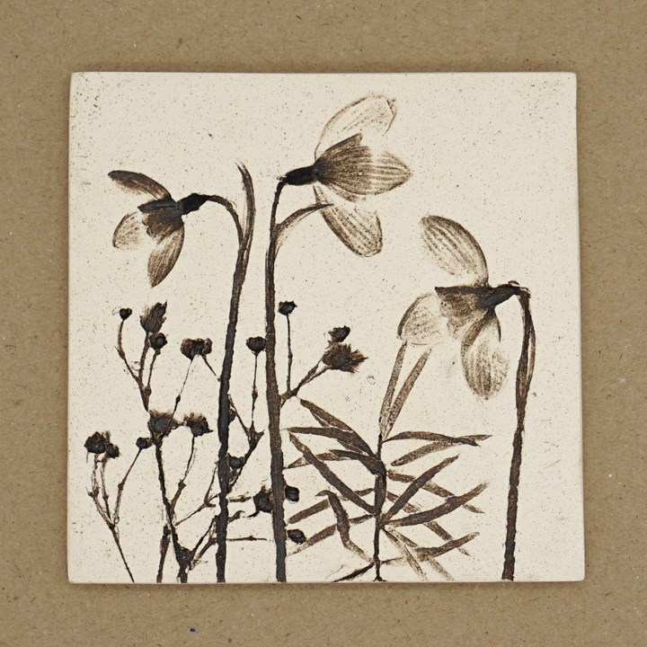 10cm Square Botanical Tile Natural