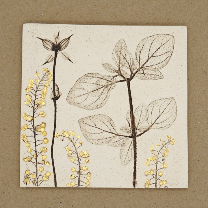10cm Square Botanical Tile With 24ct Gold Leaf